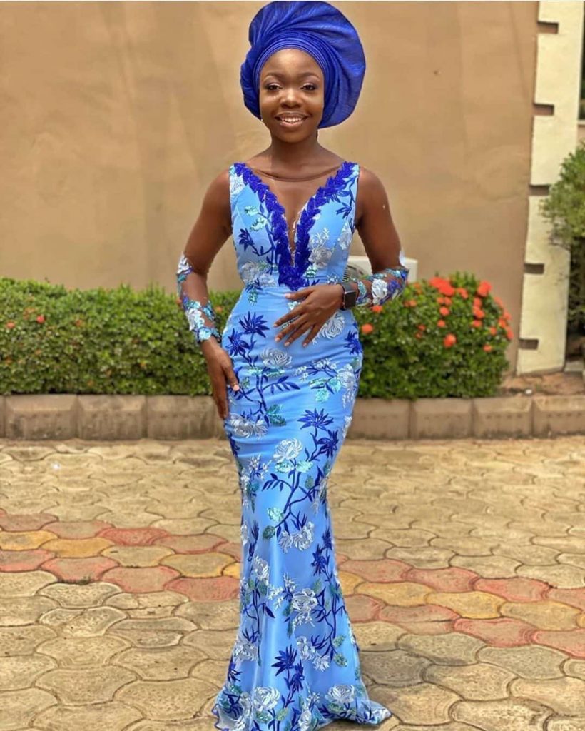 24 Magnificent African Dresses For Ladies - Unique Ankara Styles 2020