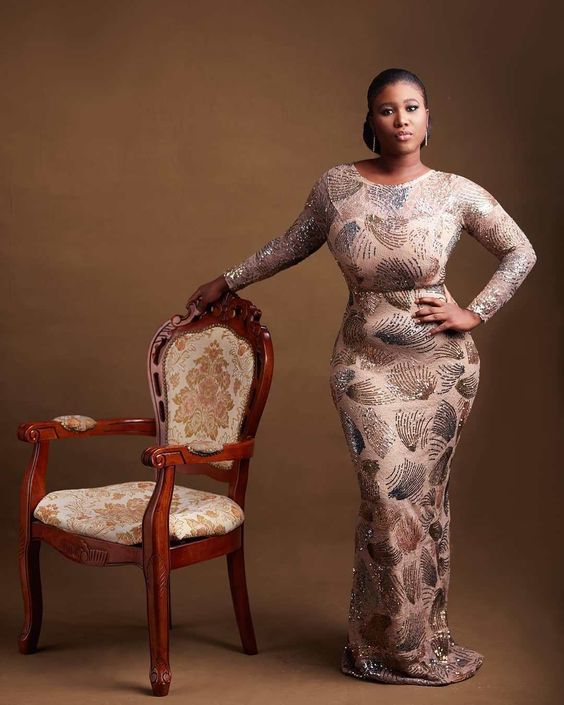 2019 Absolutely Beautiful Asoebi Long Gown Styles