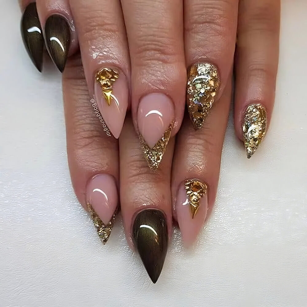 30 Gorgeous Mountain Peak Nails For Charming Girls - 223